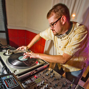 DJ Wysh photo